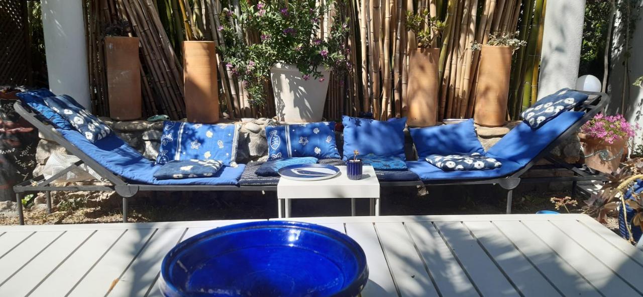 Maison Et Terrasse Dans Le Jardin Du Chateau De Gaillard Holiday home Marseille