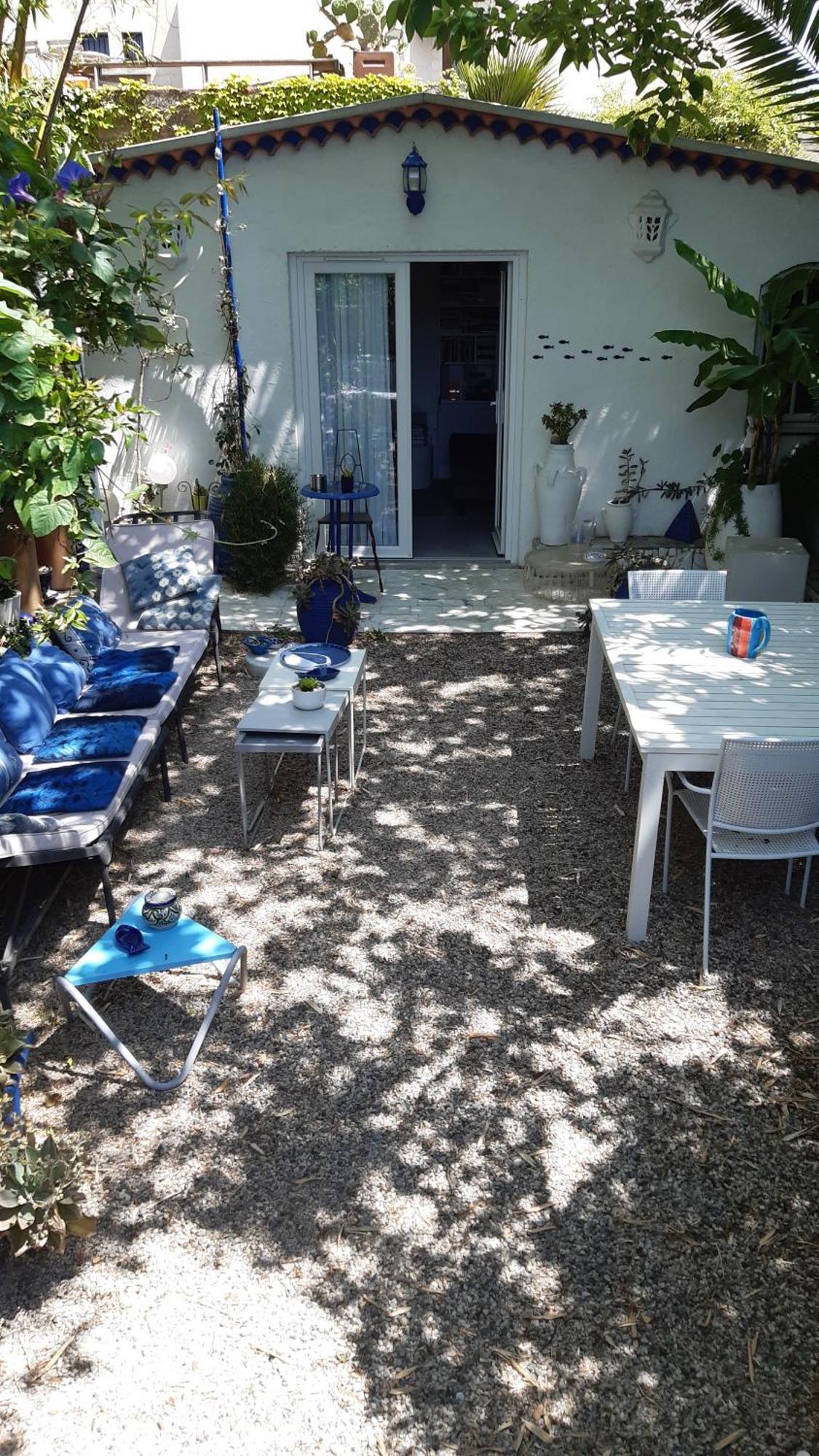 Maison Et Terrasse Dans Le Jardin Du Chateau De Gaillard Casa de Férias *